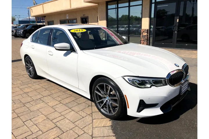 $23990 : 2019 BMW 3-Series 330i image 7