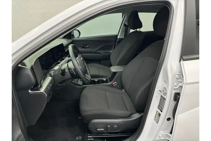 $23986 : Hyundai KONA 2025 SEL Conven image 9