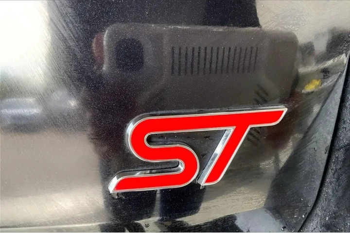 $37991 : Ford Explorer 2023 ST 4dr SU image 9