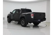 $34998 : Toyota Tacoma 2022 4x4 SR5 V thumbnail