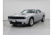 $23998 : Dodge Challenger 2023 SXT 2d thumbnail