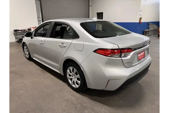 $19581 : Toyota Corolla 2023 LE 4dr S image 5
