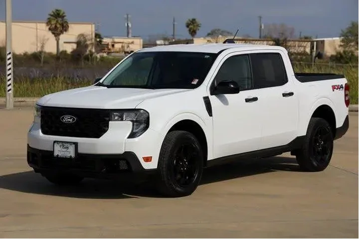 $29866 : Ford Maverick 2025 AWD XLT 4 image 3