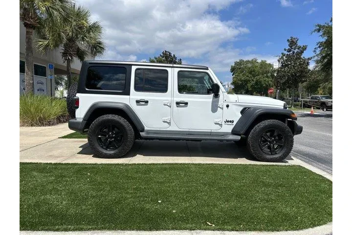 $24381 : Jeep Wrangler Unlimited 2020 image 8