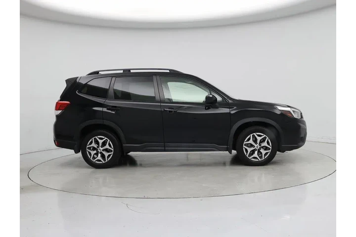 $21998 : Subaru Forester 2019 AWD Pre image 7