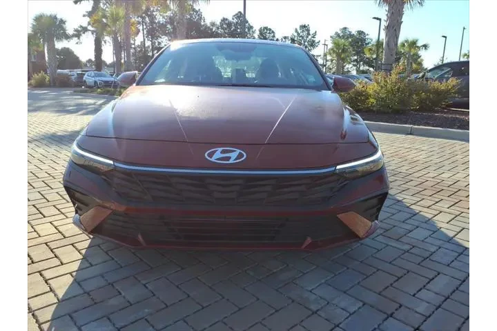 $23990 : Hyundai ELANTRA 2024 SEL 4dr image 5