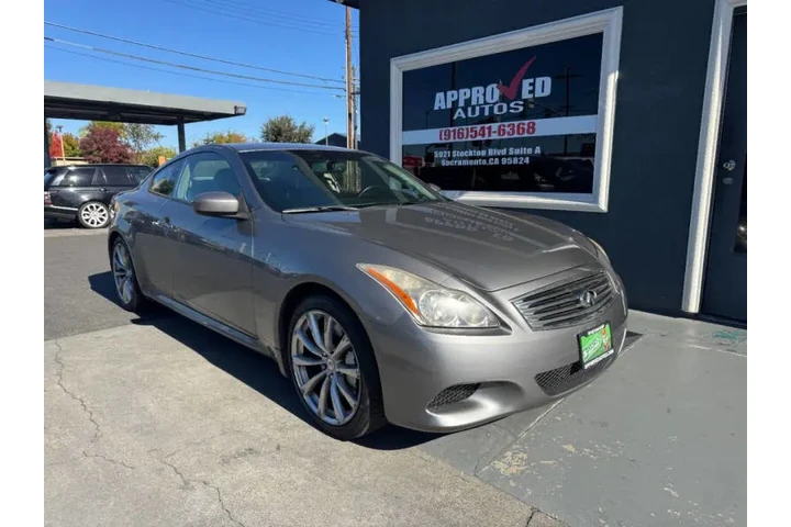 $9998 : 2008 G37 Journey image 1