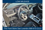 $33900 : Ford Explorer 2024 AWD XLT 4 thumbnail