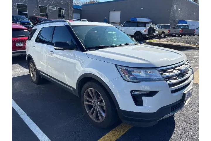 $13999 : Ford Explorer 2018 XLT 4dr S image 2