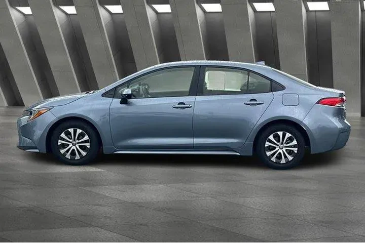 $21500 : Toyota Corolla Hybrid 2022 L image 10