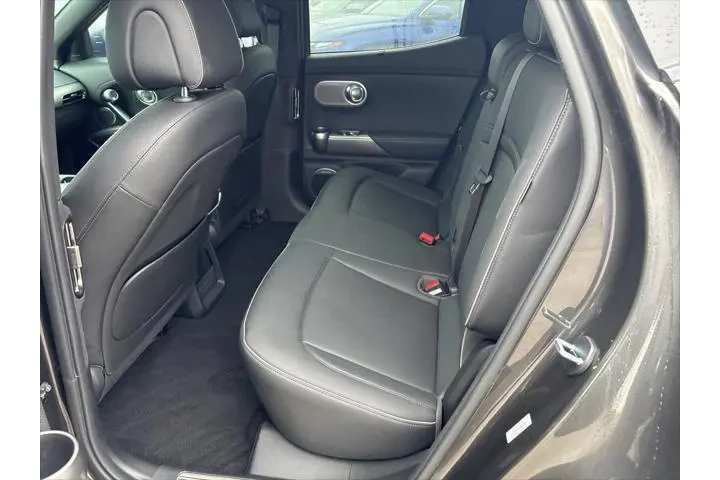 $32544 : Genesis GV60 2024 AWD Advanc image 3