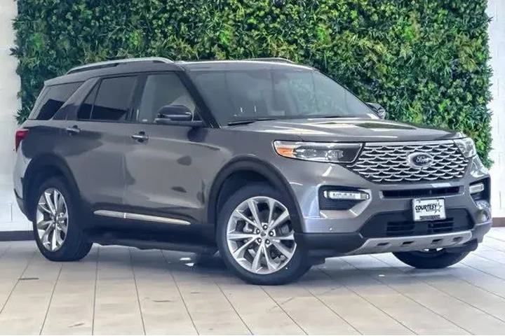 $31602 : Ford Explorer 2021 AWD Plati image 1