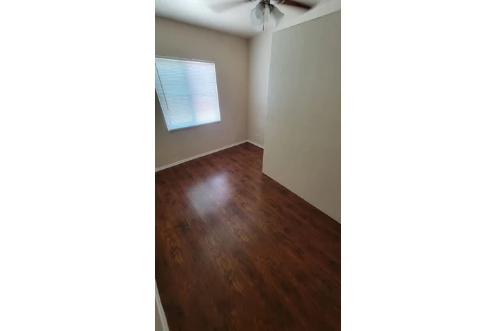 $800 : rento habitación en Long Beach image 3