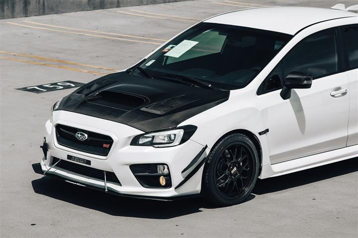 2016 WRX STI image 6