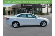 $11995 : Toyota Camry 2011 LE 4dr Sed thumbnail