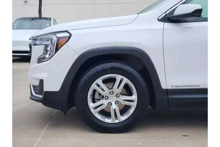 $21500 : GMC Terrain 2024 SLE 4dr SUV image 5