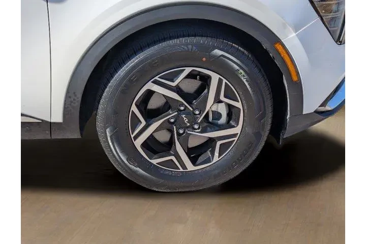 Kia Sportage 2024 LX 4dr SUV image 6