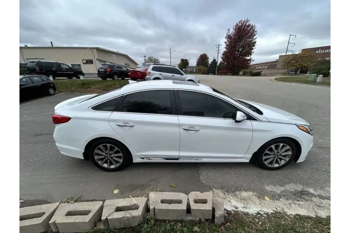 $11990 : 2017 Sonata Limited image 7