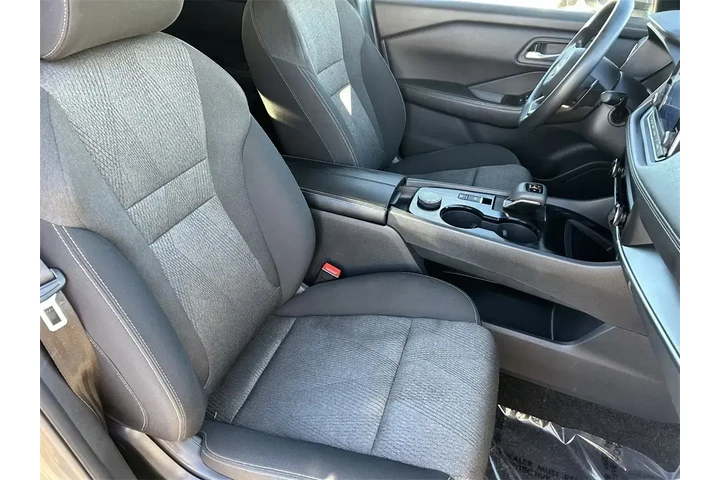 $18968 : Nissan Rogue 2024 AWD SV 4dr image 10