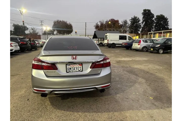 $13599 : 2016 Accord Sport image 8