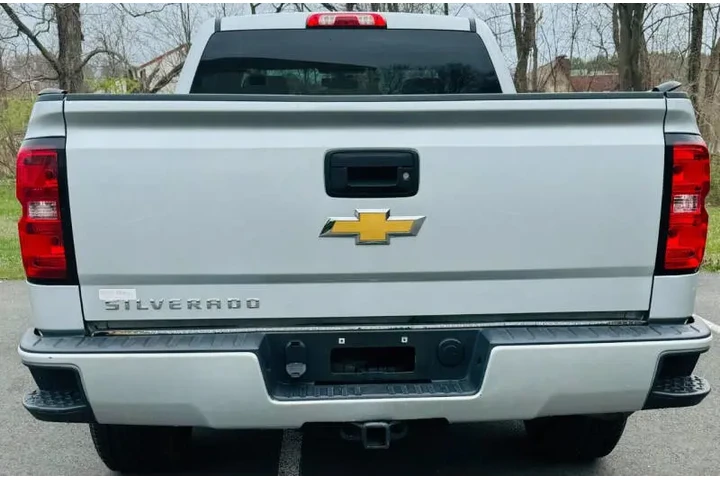 $22000 : 2016 Silverado 1500 Custom image 3