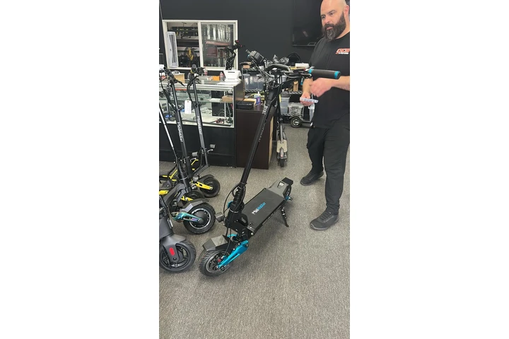 $900 : Patineta eléctrica Sccooter image 1