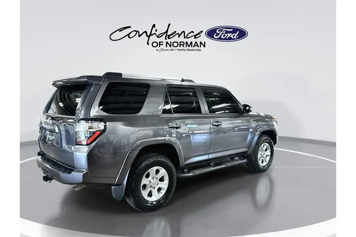 $33591 : Toyota 4Runner 2020 4x4 SR5 image 9