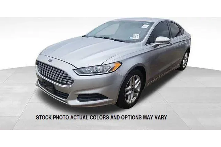 $14995 : Ford Fusion 2016 SE 4dr Seda image 1