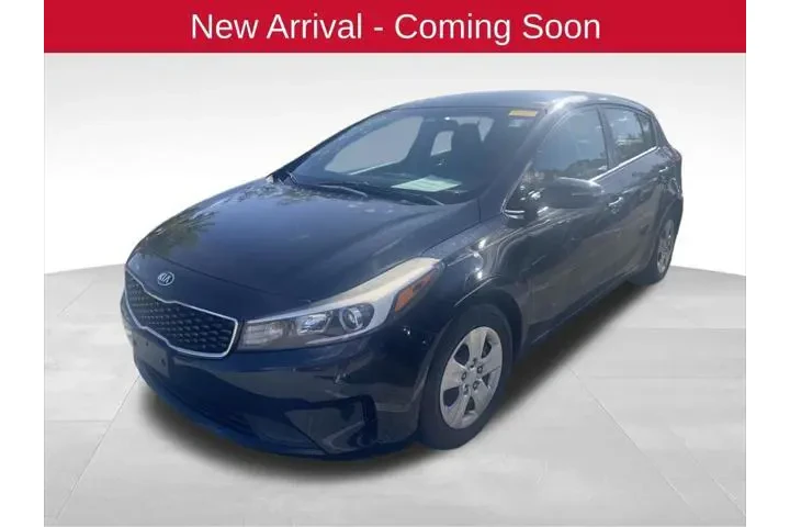 $8987 : Kia Forte5 2017 LX 4dr Hatch image 1