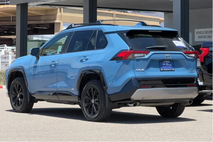 $28900 : Toyota RAV4 Hybrid 2022 AWD image 5