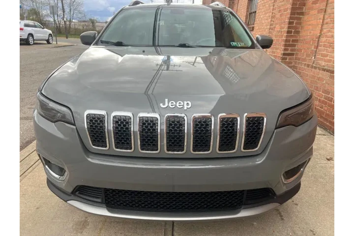 $22000 : 2020 Cherokee Limited image 6