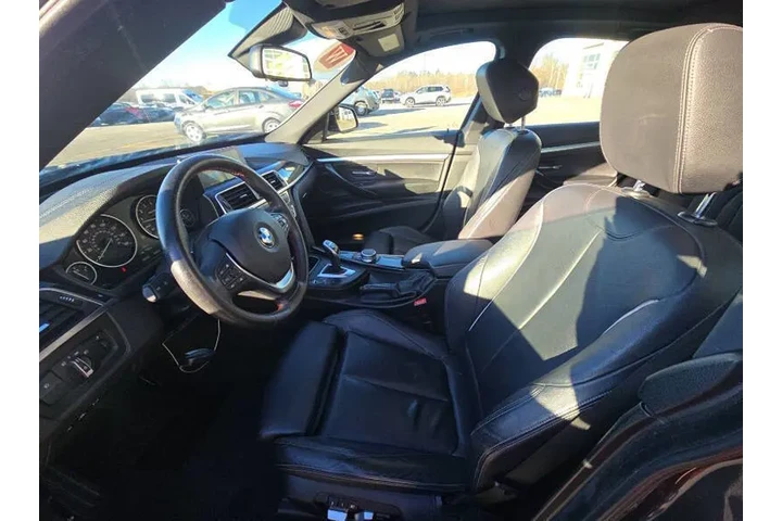 $12995 : 2018 BMW 3 Series 330i xDrive image 6