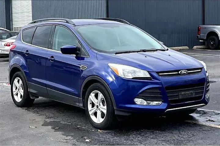$9093 : Ford Escape 2014 SE 4dr SUV image 1