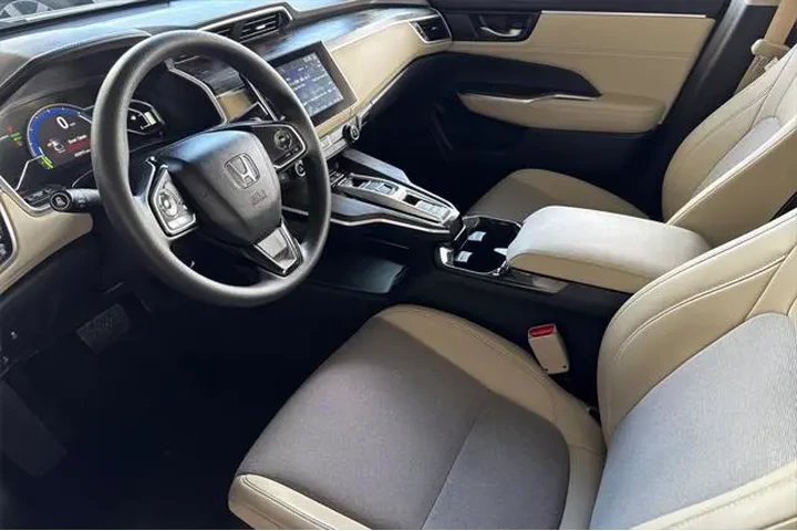 $21569 : Honda Clarity Plug-In Hybrid image 9