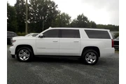 $21481 : 2019 Suburban LT 2WD thumbnail