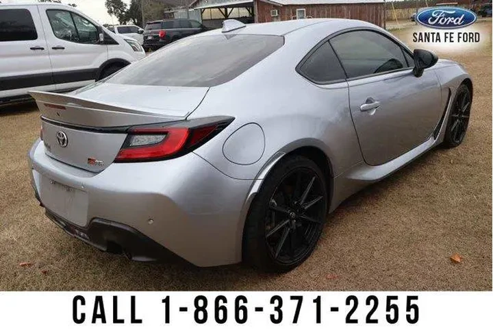 $28521 : Toyota GR86 2023 Premium 2dr image 3