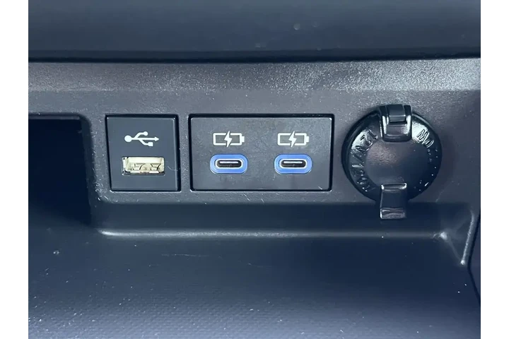 $30987 : Toyota Highlander 2022 AWD X image 6