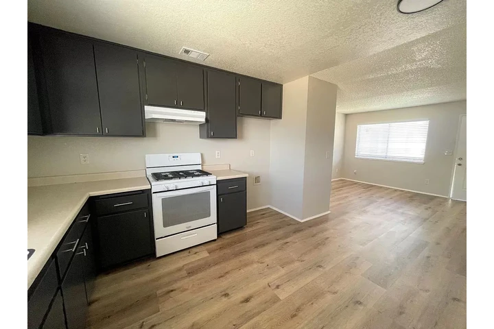 $1000 : Home Home image 2