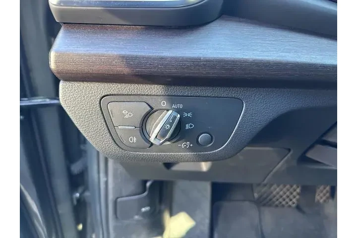 $35397 : Audi Q5 Sportback 2023 AWD q image 10