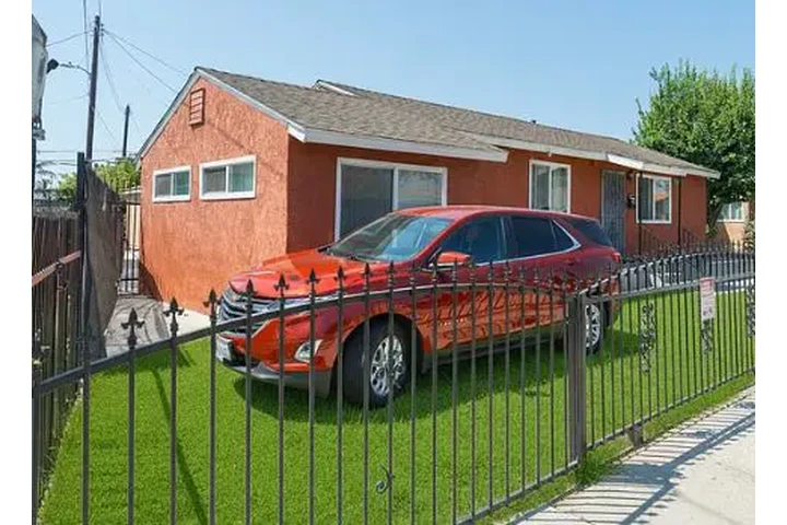 $1950 : 🏠Minutes from LAX✈ & SoFi🏟️ image 2