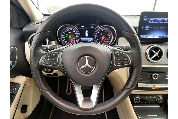 $17998 : Mercedes-Benz GLA 2018 GLA 2 image 10