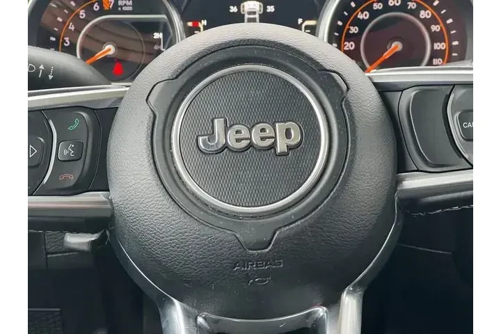 $26909 : Jeep Gladiator 2020 4x4 Spor image 5