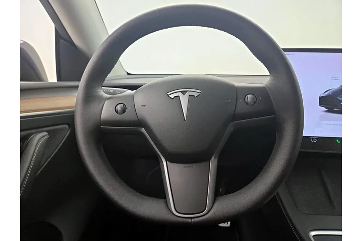 $36998 : Tesla Model Y 2024 AWD Perfo image 10