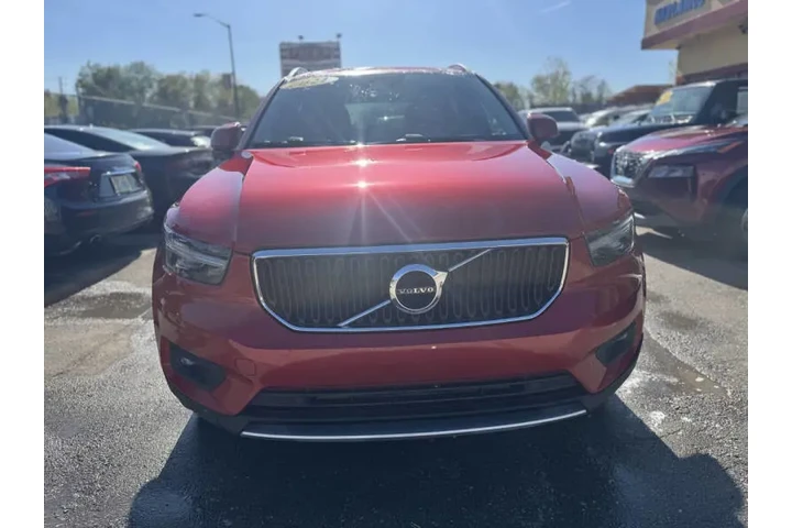 $19995 : 2021 XC40 T4 Momentum image 4