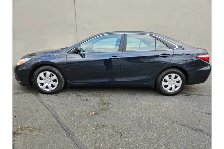 $7999 : 2015 Camry LE image 3
