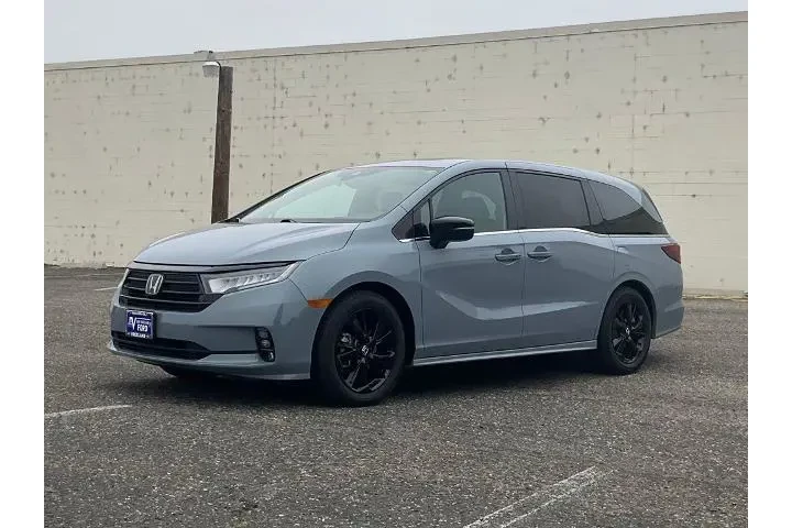 $45888 : Honda Odyssey 2023 Sport 4dr image 2