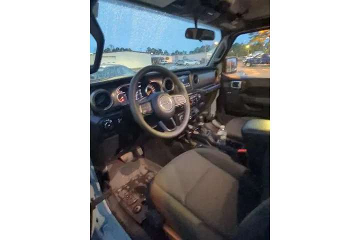 $26336 : Jeep Wrangler 2023 4x4 Sport image 8