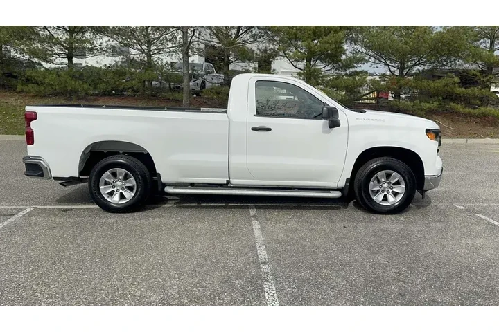 $34500 : Chevrolet Silverado 1500 202 image 4