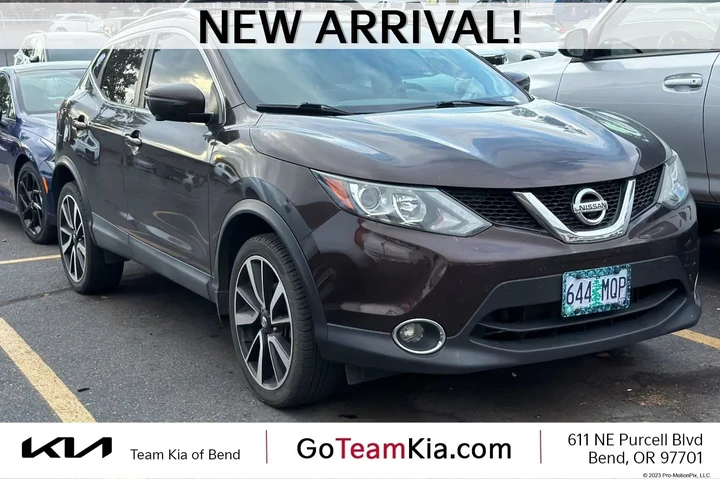 $14648 : Nissan Rogue Sport 2017 SL 4 image 1