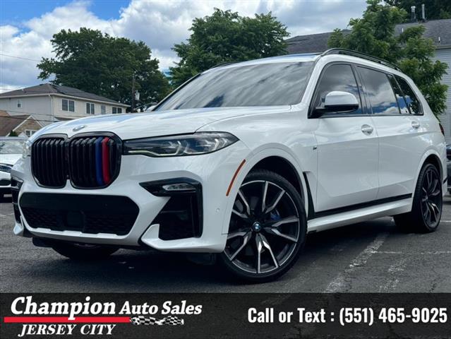 Used 2019 X7 xDrive50i Sports image 4